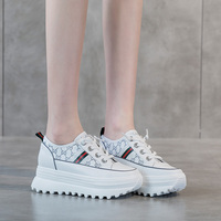 Baskets de luxe de créateur à semelle épaisse blanches, mode et sport, décontractées à lacets pour femmes, vente en gros