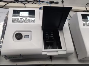 Labtex UV VIS quang phổ phòng thí nghiệm Halogen đèn có thể nhìn thấy quang phổ Máy thử nghiệm Đôi Chùm hóa học 4nm 5nm 190-1100nm - Product Image 3