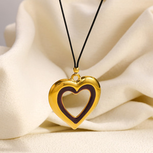 Collar con Colgante en Forma de Corazón, Chapado en Oro de 18k, Cadena para Suéter, Joyería de Moda para Mujer - Product Image 3