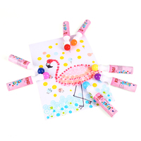 Tampons de bingo OEM 40ml 10mm avec logo personnalisé Plume éponge Stylos de bingo Tampons bon marché de petite taille Couleurs générales Marqueurs de jeu de bingo