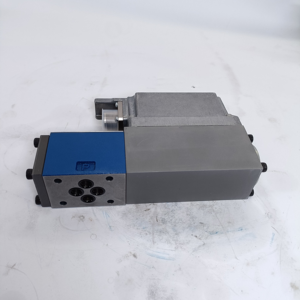Válvula Direccional Proporcional Electrohidráulica 4WRLE 4WRLE10 4WRLE16 4WRLE25 4WRLE32 4WRLE 25 WZ350SJ-3X/G24EK0/A1M-561 - Product Image 4