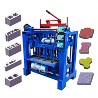 Machine de moulage automatique de briques de ciment légère et mobile à faible investissement