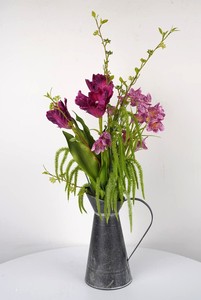 Ramo de Flores Artificiales de Tulipanes Morados Oscuros y Orquídeas con Manchas, Ramo de Flores Artificiales de Tacto Real para Decoración de Mesa de Casa de Campo - Product Image 1