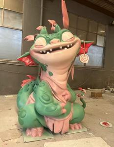 Figurine en résine FRP, personnage de dessin animé en colère avec chemise rouge et cravate, sculpture pour la décoration de parcs à thème, place publique extérieure, centre commercial, ornement - Product Image 4