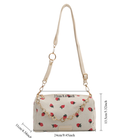Sac à bandoulière imprimé fraises avec fermeture éclair, doublure en polyester, forme cartable pour femme, idéal pour les voyages