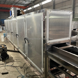 Small-Scale Automatic <b>Gummy</b> <b>Candy</b> Production Line 304 Material 80-600kg/h Capacity for Fruit Toffee Jelly Bear Manufacturing - Product Image 5