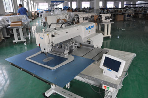 Máquina de Coser Computarizada Automática de Alta Velocidad BC-6040G para Uso Industrial - Product Image 5