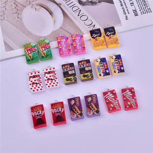 จี้เรซิ่นรูปขนมขบเคี้ยวจิ๋ว หลากหลายแบบ โล<span class=keywords><strong>โก</strong></span>้ขนม สำหรับ<span class=keywords><strong>ต</strong></span>กแ<span class=keywords><strong>ต</strong></span>่งเคสมือถือ <span class=keywords><strong>ต</strong></span>่างหู พวงกุญแจ ขายส่ง - Product Image 4