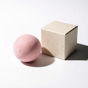Erigeron - Champú Sólido Vegano Todo en Uno, Arcilla Rosa, Hidratante, Nutritivo, Anticaspa, Producto para el Cuidado del Cabello - Product Image 1