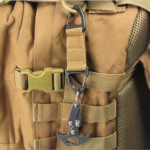 Llavero de cinturón tejido personalizado al por mayor, llavero de nailon multifuncional para mochila con hebilla triangular, llavero de camping, llavero de senderismo en promoción - Product Image 4