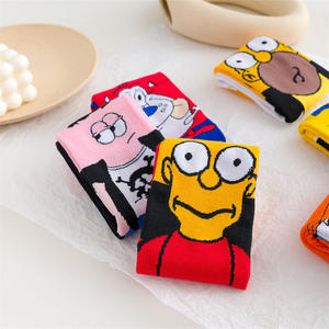 Chaussettes unisexes populaires bon marché, personnages de dessin animé amusants, chaussettes respirantes en coton pour Couples - Product Image 5