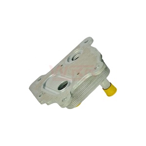 WRR 21305-3NU0A 汽车配件 高品质发动机油冷却器 发动机散热器 适用于日产 ROGUE X-Trail III T32 <span class=keywords><strong>2</strong></span>.5 2013 - Product Image 1