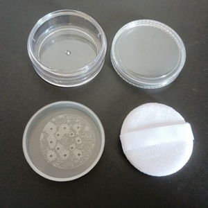 Caja de polvo suelto 10g mate translúcido con tapa y borla para todo tipo de piel - Product Image 2