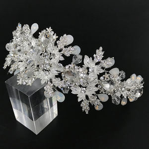 الجملة الأصلي تصميم تألق الشتاء مختلف كريستال ندفة الثلج حجر الراين الماس الديكور الزينة المعدنية عقال - Product Image 2