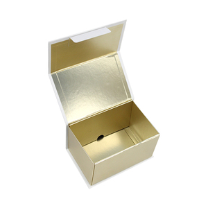 Luxury Customized Size Rectangular Magnetic With Glossy Gold <b>Silver</b> Foldable <b>Box</b> for Wine Bottle Gift Packing - Product Image 3