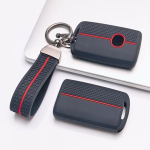 Housse de clé en silicone compatible avec Mazda 3 6 CX3 CX5 CX9 MX5 Miata, clé intelligente à 3 boutons (verrouillage, déverrouillage et fonction panique) - Product Image 1