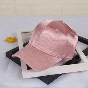 Casquettes de baseball en satin uni personnalisées à 6 panneaux, tendance et abordables - Product Image 5