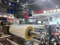 Machine de marquage laser électrique automatique de ligne de production de vol ultraviolet pour la capacité de codage de date de cartons de papier de nourriture
