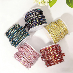 Cadena de Garra de Triple Hilera <span class=keywords><strong>con</strong></span> Malla de Cristales de Imitación, Flexible y Resistente al Óxido, para Decoración DIY de Zapatos, Bolsos, Ropa, Accesorios y Manualidades - Product Image 1