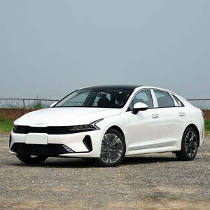 Voiture d'occasion Kia K5 essence 380t GT-Line 5 places <span class=keywords><strong>grand</strong></span> <span class=keywords><strong>espace</strong></span> fabriquée en Chine confortable berline 2022 à bas prix - Product Image 1