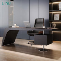 Bureau de direction convertible moderne Liyu Premium avec rangement intégré, deux options de couleur (foncé/clair) pour une station de travail exécutive élégante