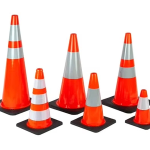 Vente en gros de cônes de signalisation réfléchissants en PVC de 45/40/75/90 degrés, base de 28/36 pouces, pour la sécurité routière et la construction - Product Image 2