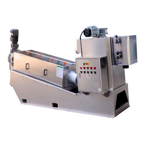 Notre presse à vis s'adapte aux conditions de <span class=keywords><strong>boues</strong></span> variables grâce à des protections anti-éclaboussures réglables et offre des résultats constants. - Product Image 3