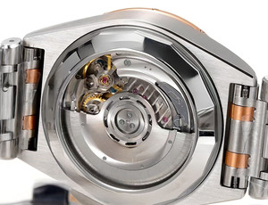 นาฬิกาข้อมือจักรกลดีไซน์คลาสสิก รุ่นลิมิเต็ดอิดิชั่น สายแบบห่วงกระสุน ตัวเรือนสแตนเลสสตีลคุณภาพสูง พร้อมกระจกแซฟไฟร์ ฟังก์ชั่นโครโนกราฟ - Product Image 5