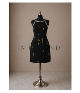 Elegante Vestido Corto de Algodón y Seda con Pedrería y Bordado a Mano, Ropa de Moda para Mujer, Diseño de Diseñador, para Cóctel o Noche - Product Image 1