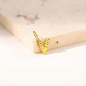 Dijes Iniciales Mayúsculas Radiantes |   Colgantes de Letras de la A a la Z de Acero Inoxidable Chapado en Oro PVD de 18K para Fabricación de Joyería DIY - Product Image 4