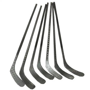 <span class=keywords><strong>Palo</strong></span> <span class=keywords><strong>de</strong></span> <span class=keywords><strong>Hockey</strong></span> <span class=keywords><strong>de</strong></span> Fibra <span class=keywords><strong>de</strong></span> Carbono HY2 OEM <span class=keywords><strong>de</strong></span> Tamaño Completo <span class=keywords><strong>para</strong></span> Porteros, <span class=keywords><strong>para</strong></span> Jugadores Diestros y Zurdos (Tamaños 21-27) <span class=keywords><strong>para</strong></span> Jóvenes, Niños y Adultos - Product Image 1