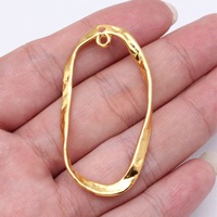 Conector Ovalado Martillado 49x26mm de Aleación Tono Dorado, Eslabón de Aro Abierto para Peineta de Boda Boho