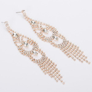 Boucles d'oreilles tendance E444, clous d'oreilles de mariée, accessoires de commerce extérieur - Product Image 1