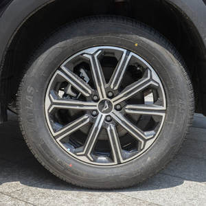 2025 Harga terbaik Kaiyi Kunlun 1.5T SUV mewah China Mobil Baru Kaiyi X7 R18 Manual gelap dalam persediaan - Product Image 6