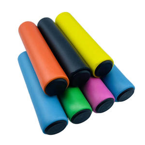 Poignées de guidon en silicone 22,2 mm pour vélos de montagne, vélos à vitesses fixes, équipement de cyclisme, matériau en éponge imperméable - Product Image 5