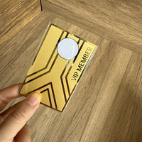 Tarjetas de visita de acero inoxidable de lujo de alta calidad Chip NFC inteligente Logotipo personalizado Espejo VIP Acabado dorado Código QR de frecuencia de 13,56 MHz