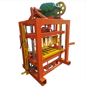 Machine semi-automatique de fabrication de briques creuses Qtj4-40 personnalisée, machine hydraulique de fabrication de briques sans cuisson - Product Image 4