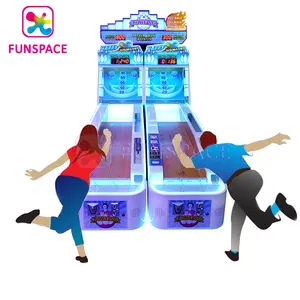 Funspace Indoor Muntautomaat Spelmachine Kids Rollende Bal Spel Dubbele Speler Gelukkig Bowlen Te Koop