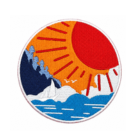Patch brodé marin : Voilier, Coucher de soleil sur l'océan, Mouette – Tissu brodé avec bordure Merrow, thermocollant
