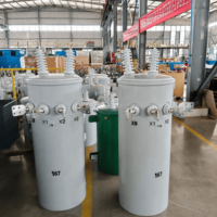 Transformateur de distribution immergé dans l'huile à réservoir cylindrique unique 13,8 kV 240 V/120 V 37,5 kVA 112 kVA 167 kVA 50/60 Hz