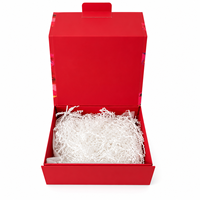 Boîte cadeau en carton rigide pliable de luxe rouge avec fermeture magnétique, matériaux recyclés, emballage cadeau
