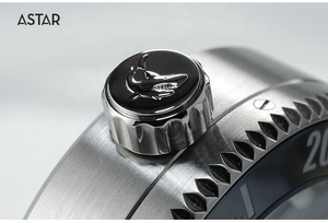 1pcs <span class=keywords><strong>de</strong></span> logotipo personalizado <span class=keywords><strong>de</strong></span> lujo 100atm <span class=keywords><strong>de</strong></span> cristal <span class=keywords><strong>de</strong></span> zafiro 316L <span class=keywords><strong>de</strong></span> acero inoxidable <span class=keywords><strong>de</strong></span> la energía solar vs37 movimiento buceo reloj <span class=keywords><strong>de</strong></span> buzo hombre para venta - Product Image 6