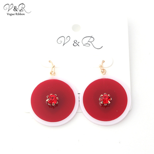Día de San Valentín regalo de Navidad rojo de joyería de resina acrílica Lucite corazón chapado en oro pendientes para mujer - Product Image 6