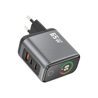 Station de charge rapide de bureau GaN 65W à 3 ports, 2 USB C, 1 USB A avec affichage numérique de la tension et de la puissance pour plusieurs appareils numériques