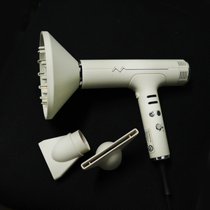 <span class=keywords><strong>Secador</strong></span> de <span class=keywords><strong>pelo</strong></span> iónico de salón profesional 1800 vatios iones negativos secado rápido estilizador de cabello logotipo personalizado - Product Image 3