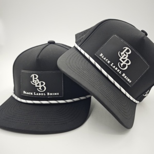 Casquette de golf 5 panneaux en gros, patch en cuir personnalisé, faible MOQ, directement de l'usine OEM, approvisionnement fiable, en sergé de coton durable - Product Image 4