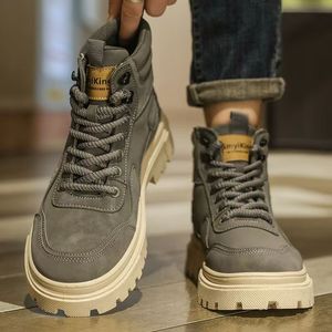Botas de Trabajo Británicas de Moda para <span class=keywords><strong>Hombre</strong></span>, Estilo Joker, Casuales, Transpirables, Cómodas para las Cuatro Estaciones - Product Image 1