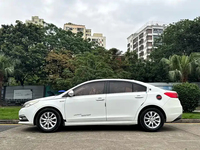 Autos Usados Baratos en Venta, ZOTYE Z560 2017, 1.5T, Automático, Cuero, R16, Volante a la Izquierda, Sedán de 5 Plazas, Informe de Inspección para Exportación
