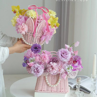 Panier cadeau en rotin plastique rose avec oreilles de lapin et décorations de perles, panier de rangement pour fleurs, mariage, cadeaux d'anniversaire pour enfants, emballage
