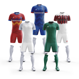 Últimos estilos, uniformes de fútbol por sublimación, diseño libre, material reciclado, ropa de fútbol para hombres - Product Image 1